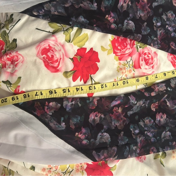 Lululemon wunder under crop- luxtreme- roll down - Picture 9 of 9